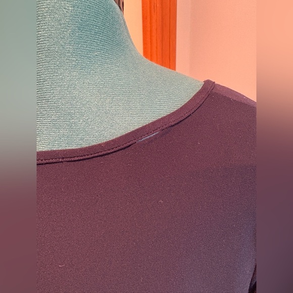 JOSEPH RIBKOFF Navy Blouse - Picture 11 of 11